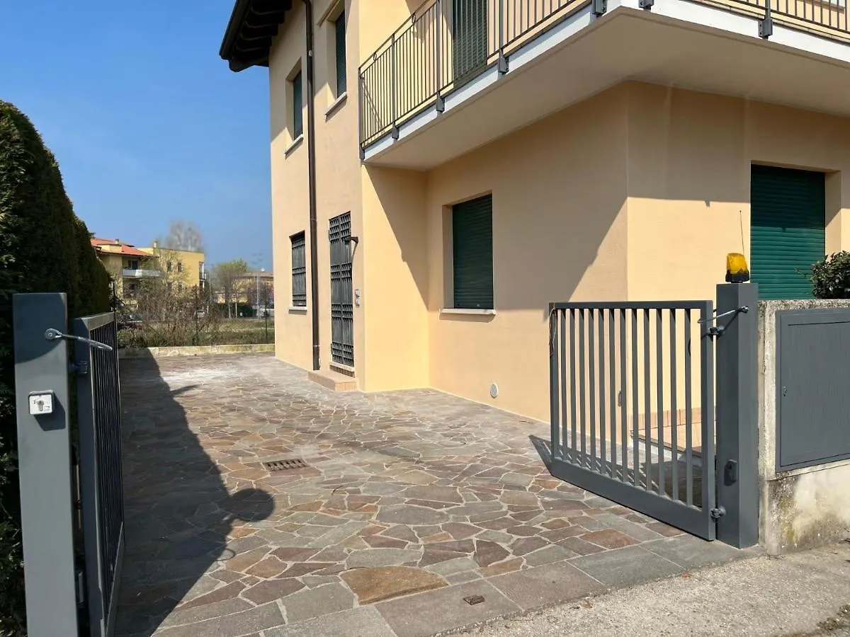 Sebino 11 Apartment Peschiera del Garda
