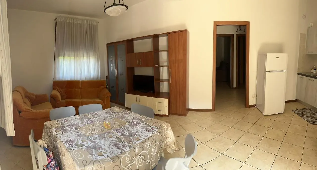 Sebino 11 Apartment Peschiera del Garda Italy