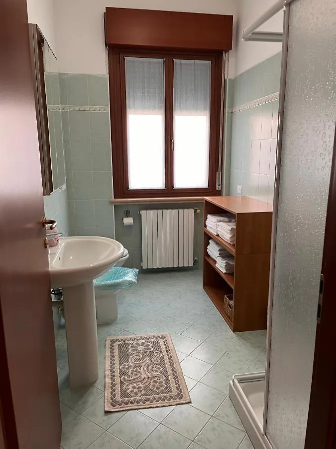 Sebino 11 Apartment Peschiera del Garda 0*,  Italy